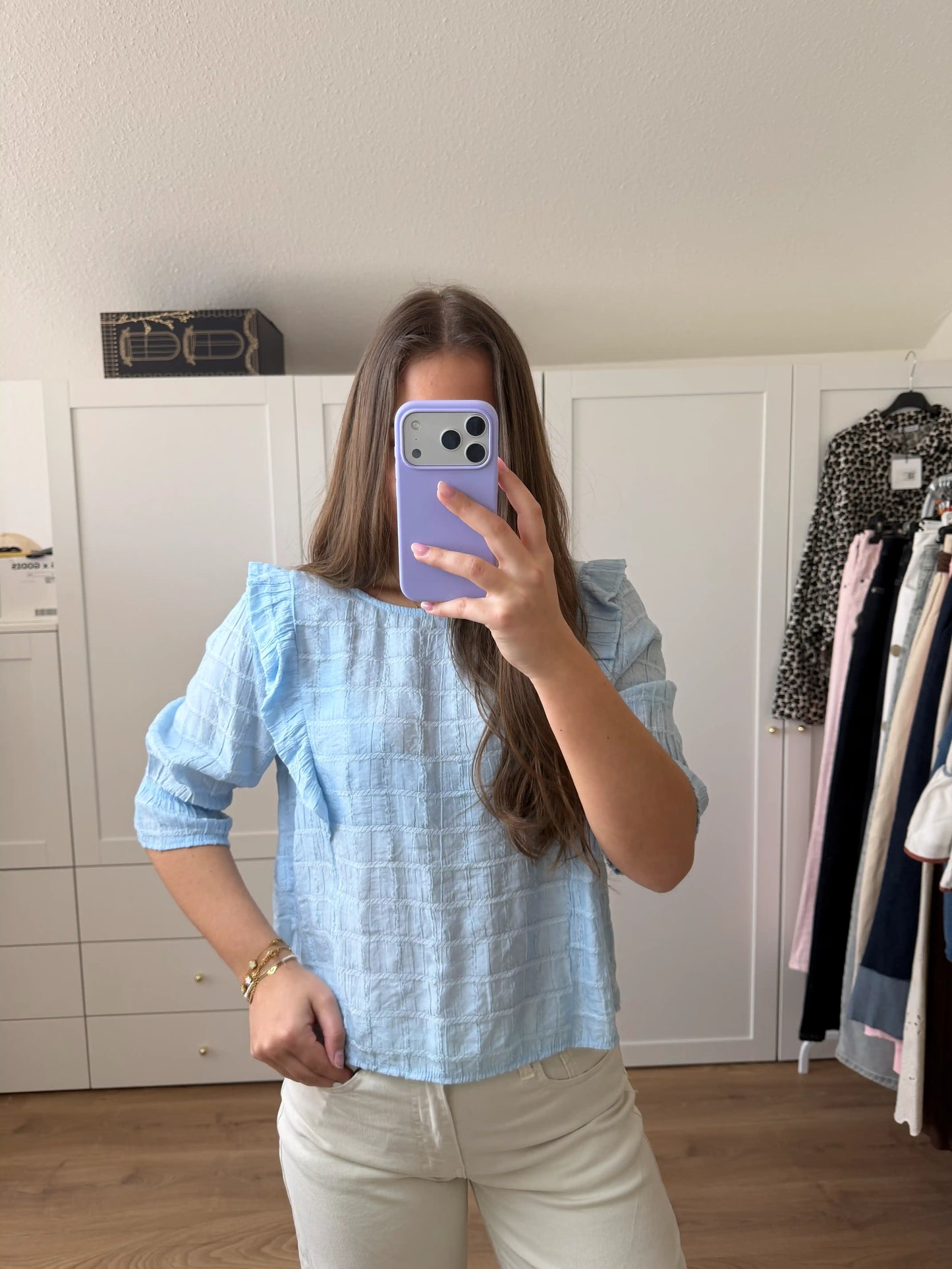 Bluse "Light Ruffle" Hellblau