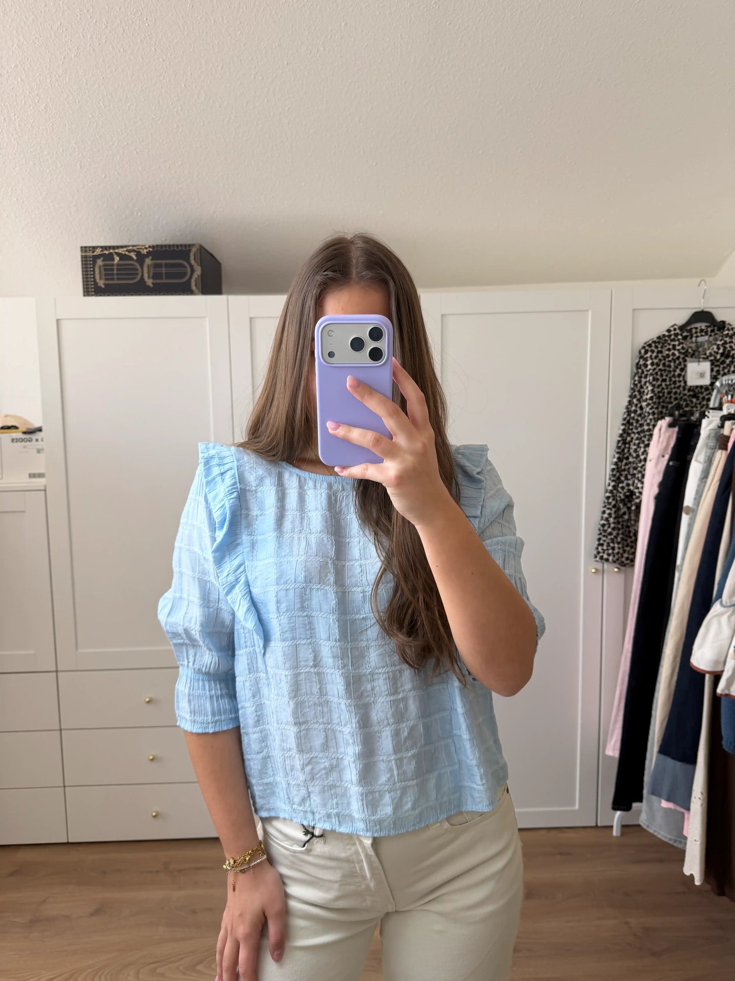 Bluse "Light Ruffle" Hellblau