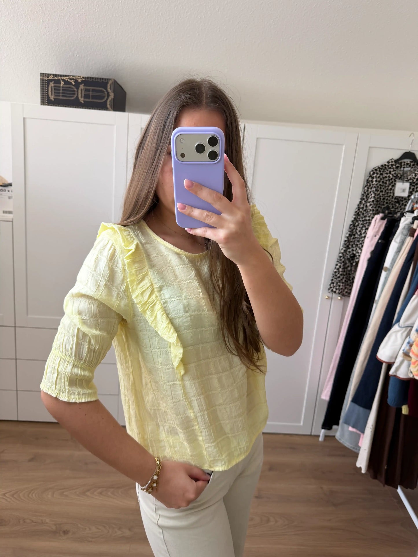 Bluse "Light Ruffle" Pastellgelb