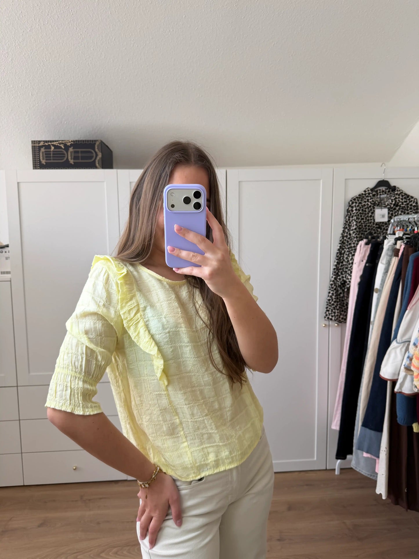 Bluse "Light Ruffle" Pastellgelb