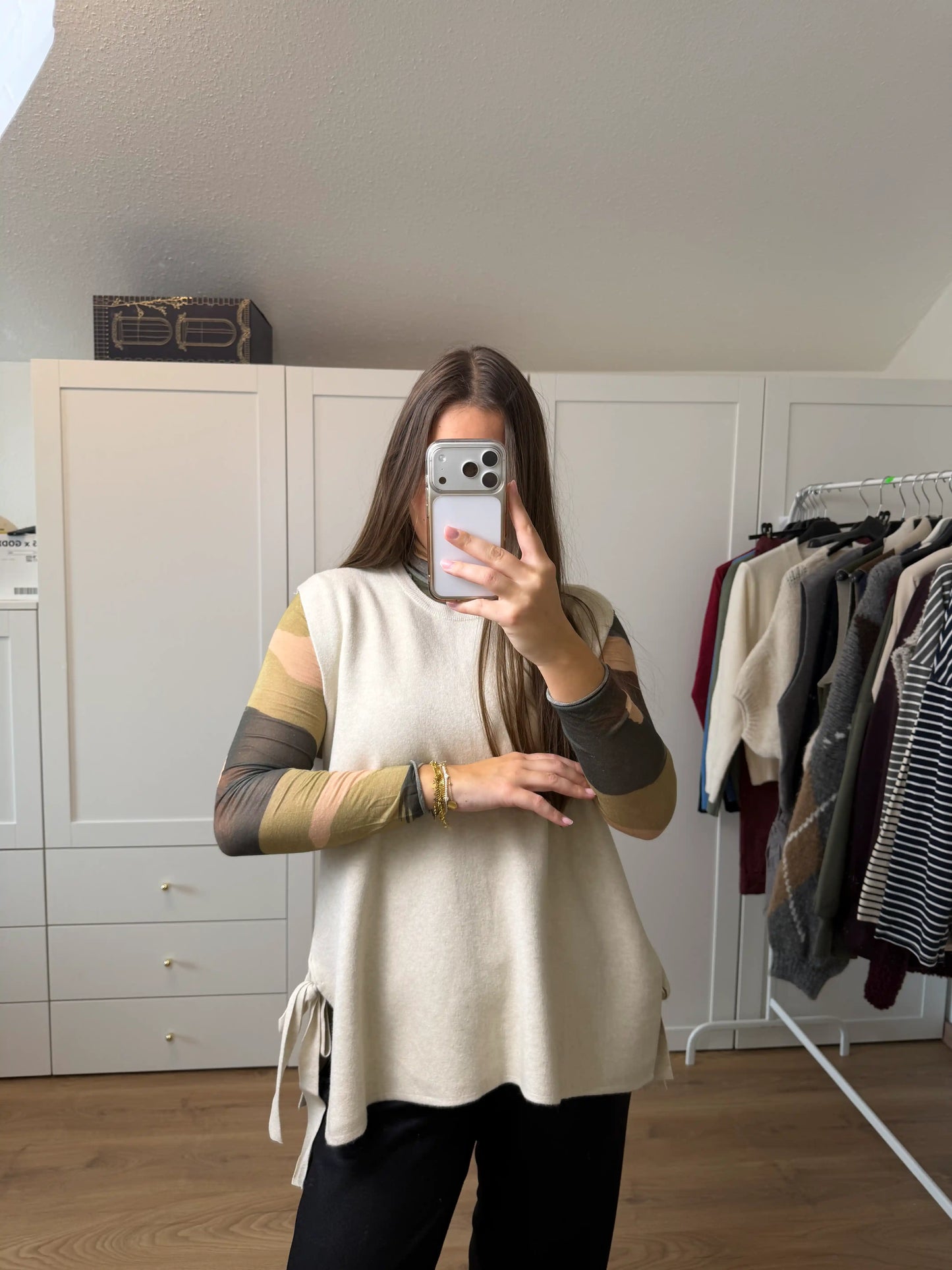 Pullunder "Flow" Beige