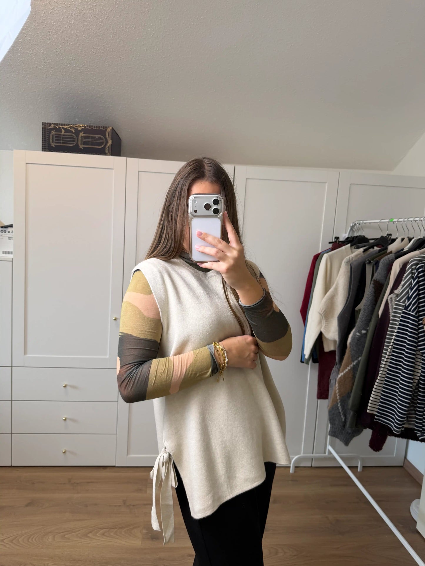 Pullunder "Flow" Beige