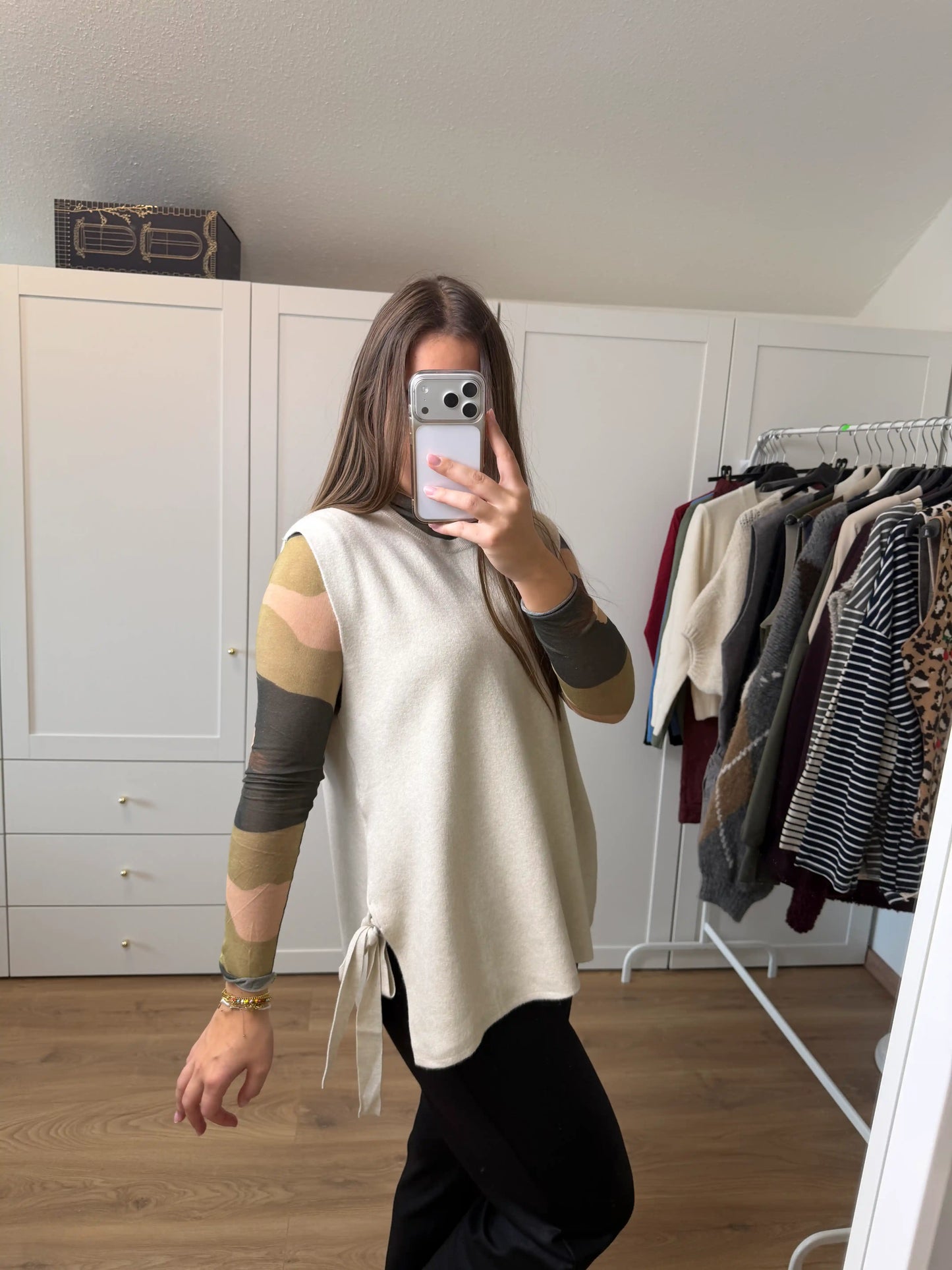 Pullunder "Flow" Beige