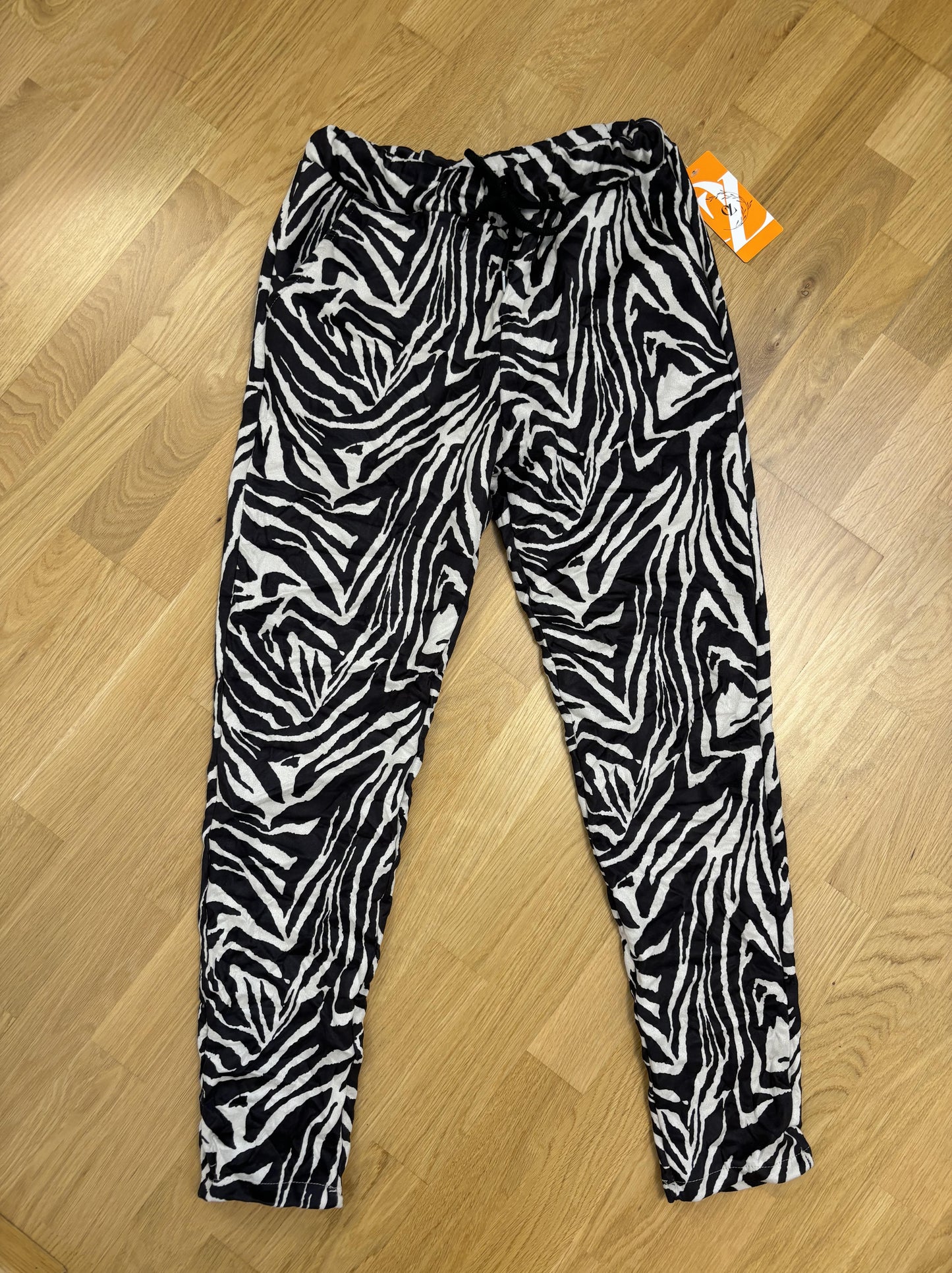 Jogpants/Stoffhose 36-42 Zebra