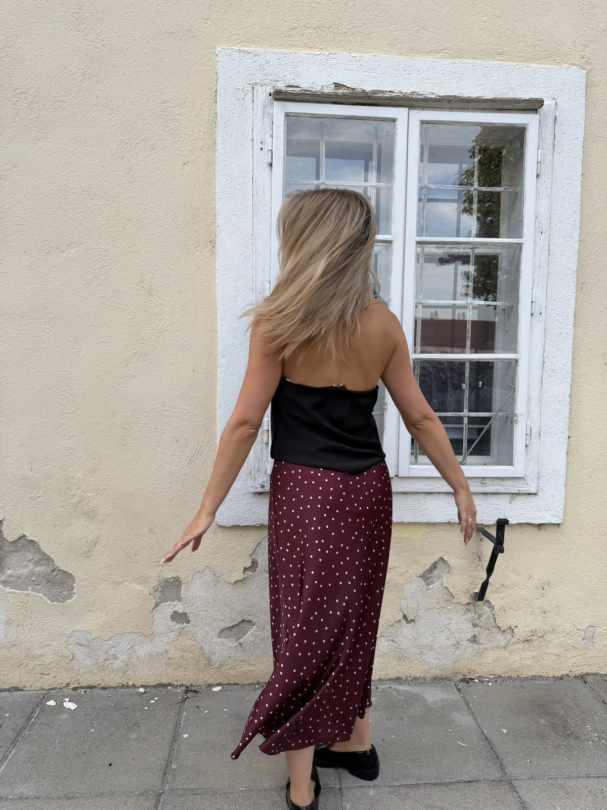 Top "Satinneck" Schwarz