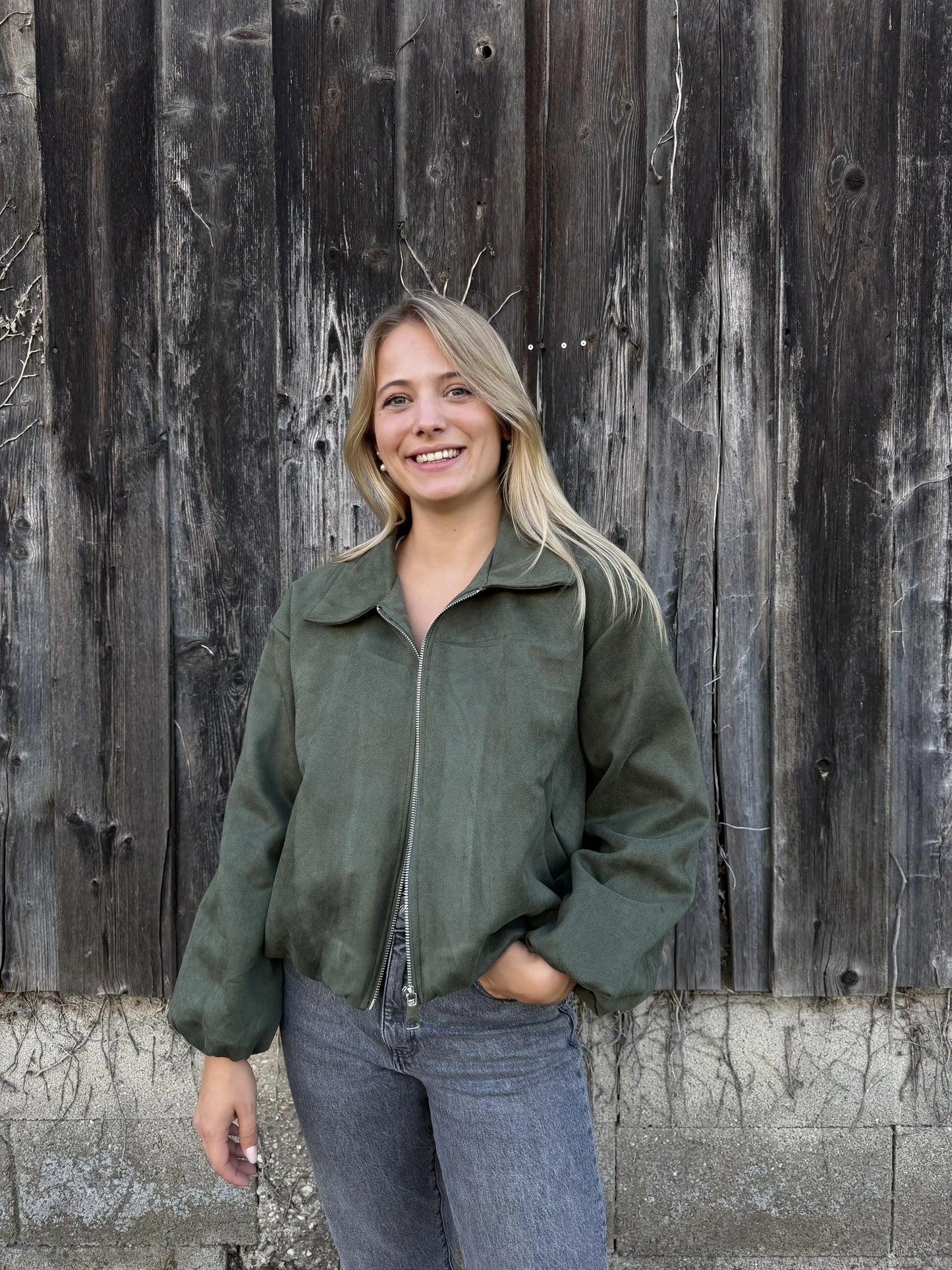 Bomberjacke "Velvet" Olivegrün
