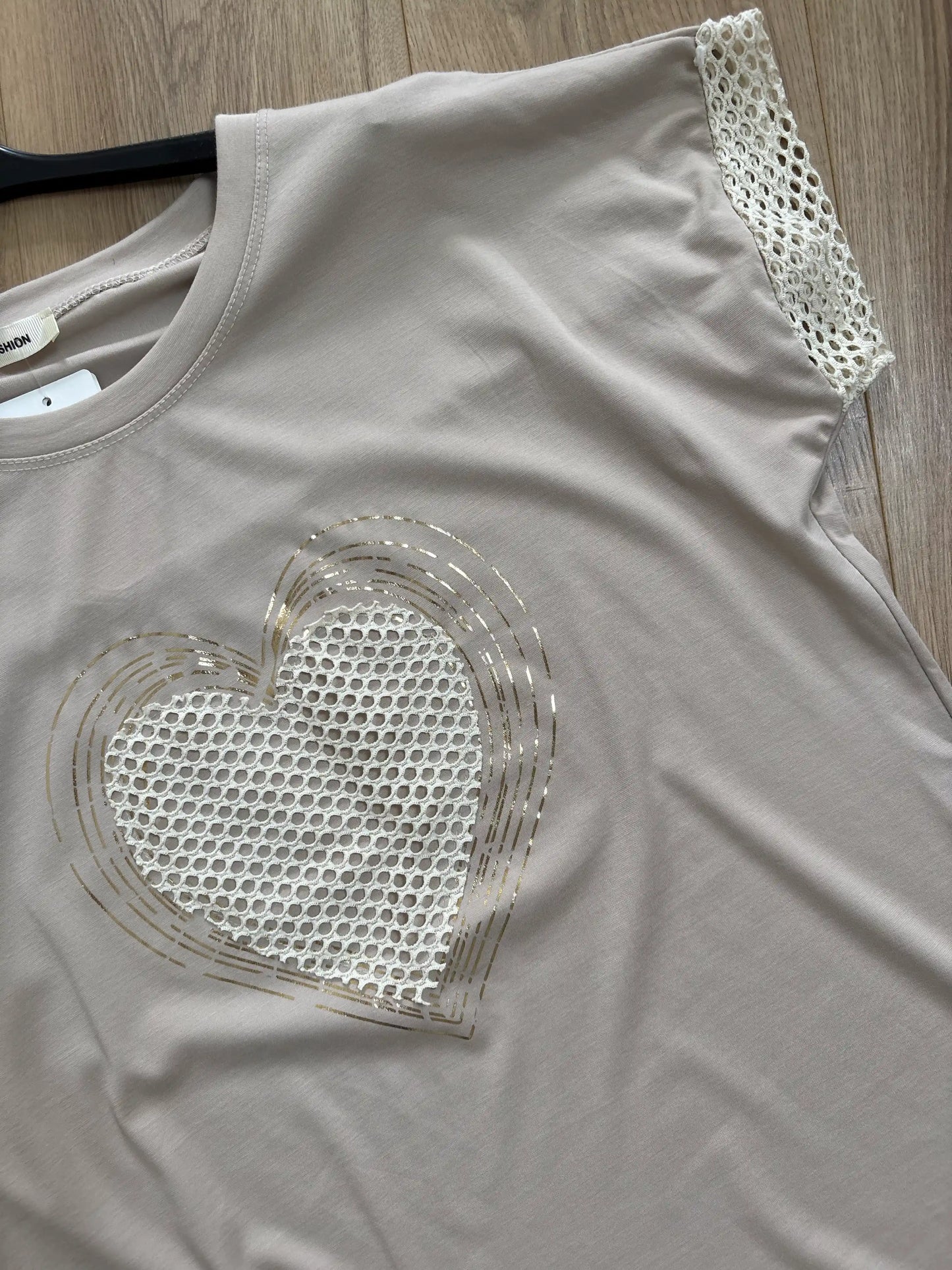 Shirt "Gitterherz" Beige