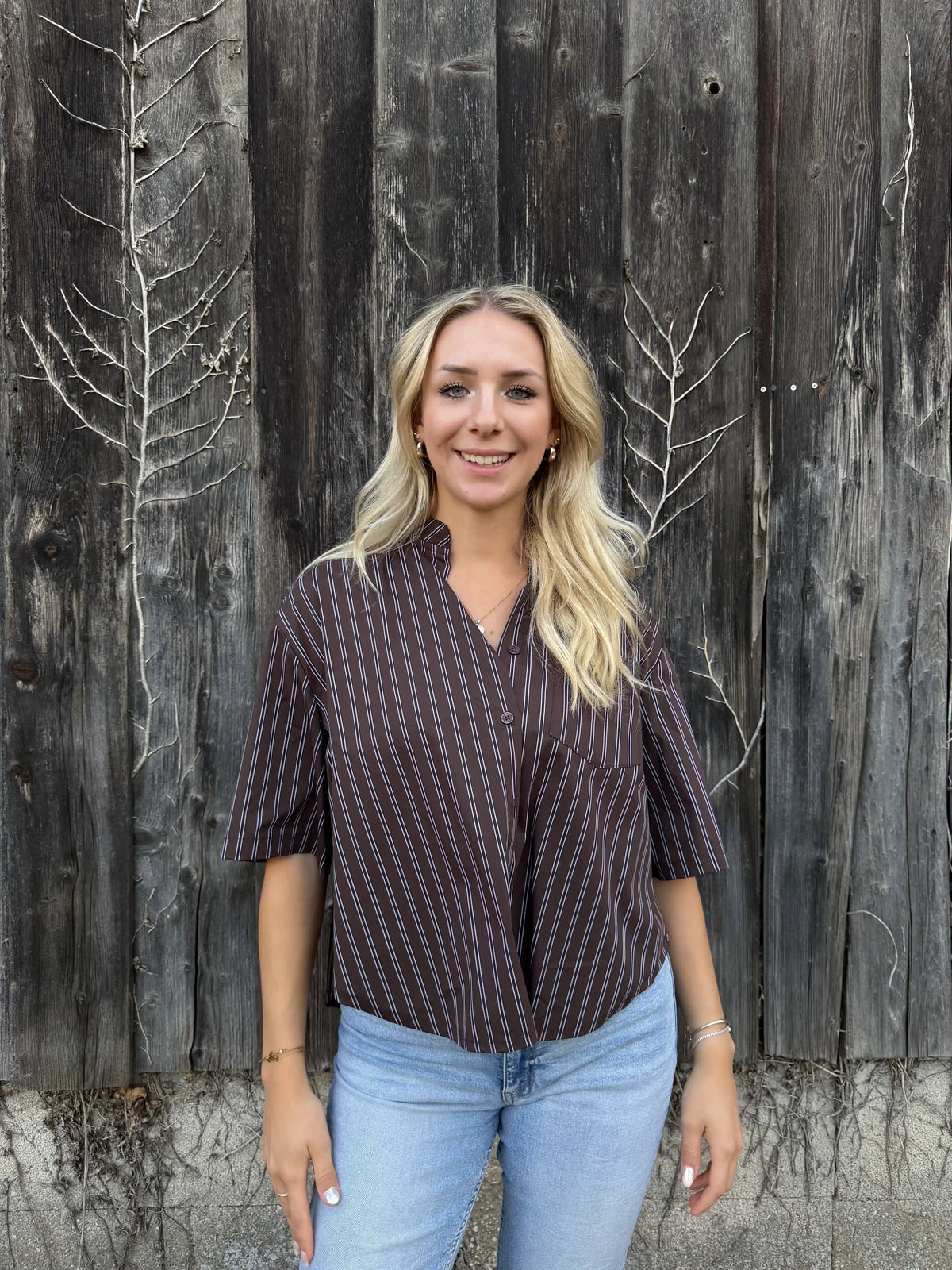 Crop-Bluse "Pinstripe" Schokobraun