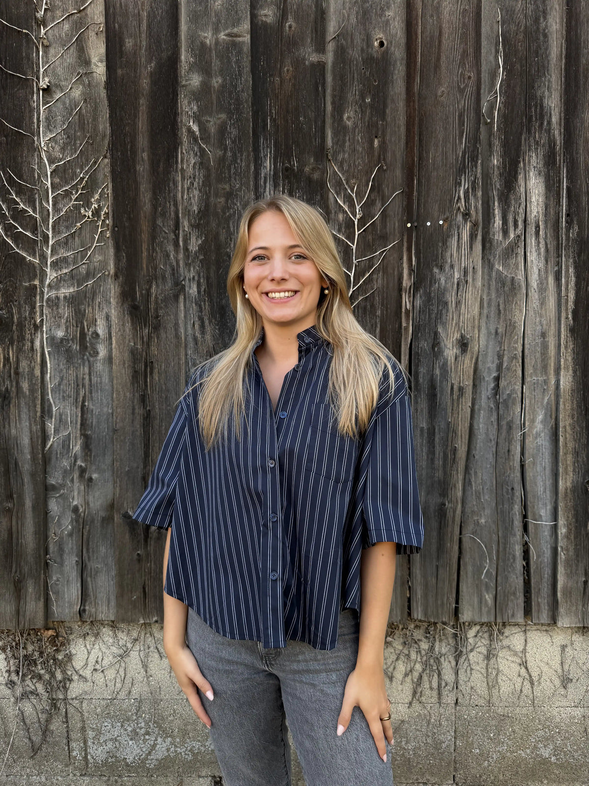 Crop-Bluse "Pinstripe" Dunkelblau
