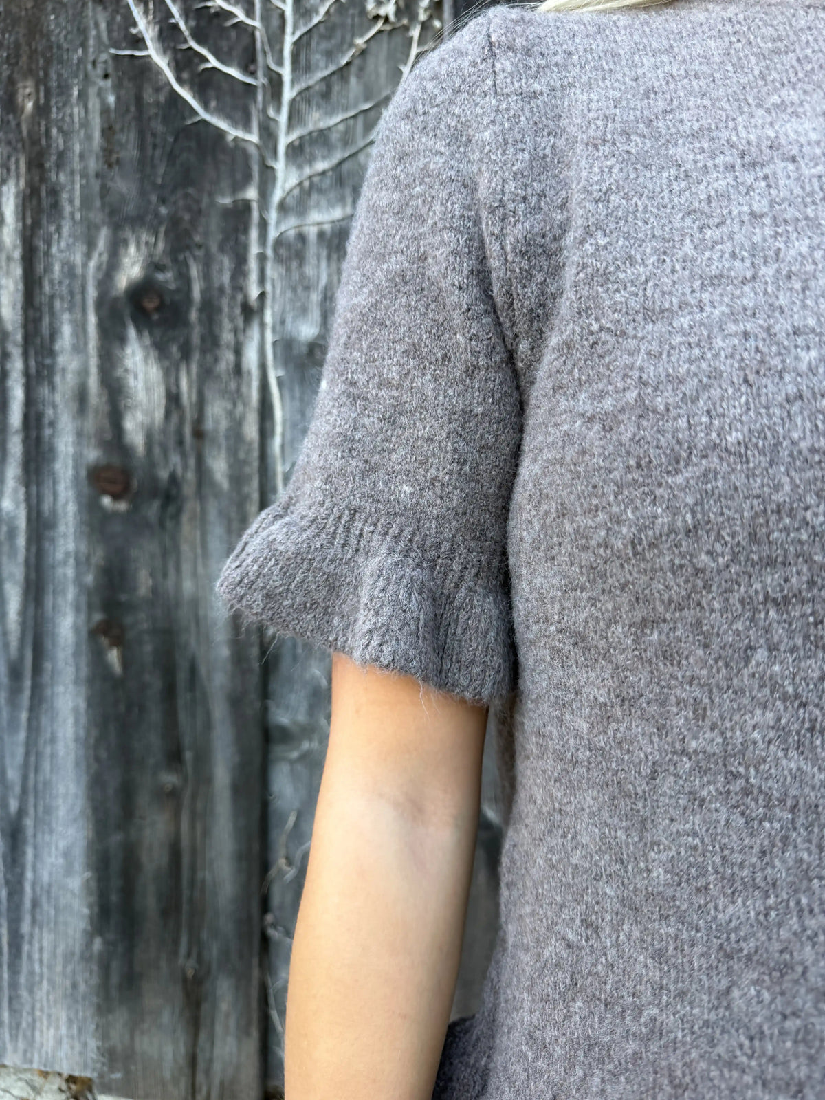 Strickshirt "Ruffle Knit" Mokka