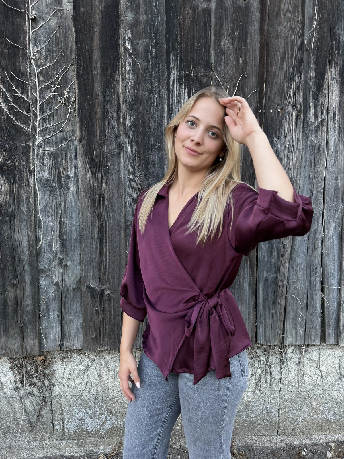 Satinbluse "Knoten" Weinrot