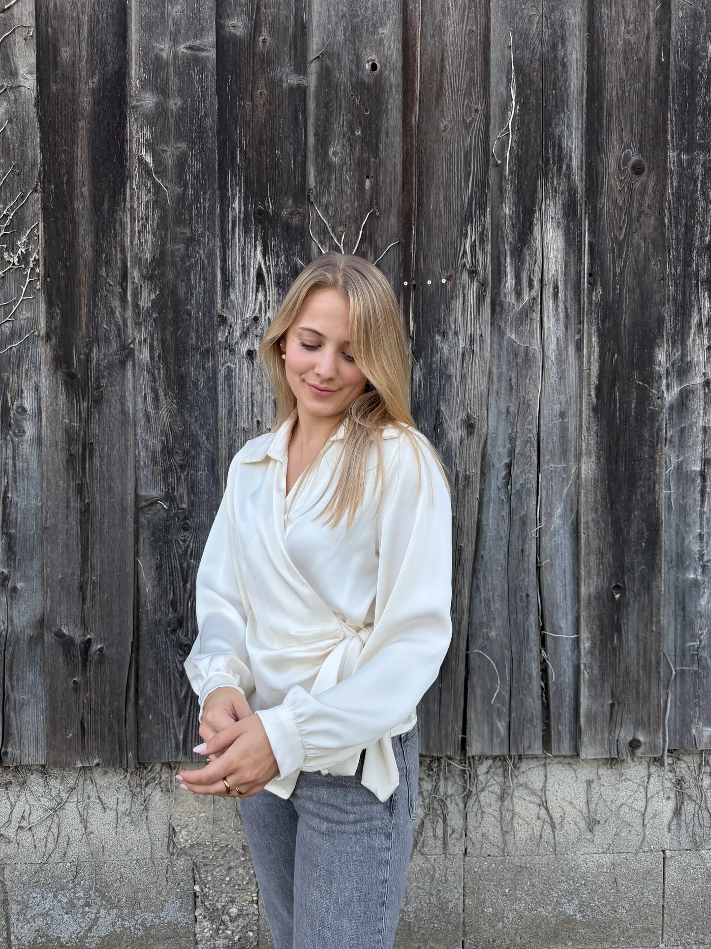 Satinbluse "Knoten" Beige