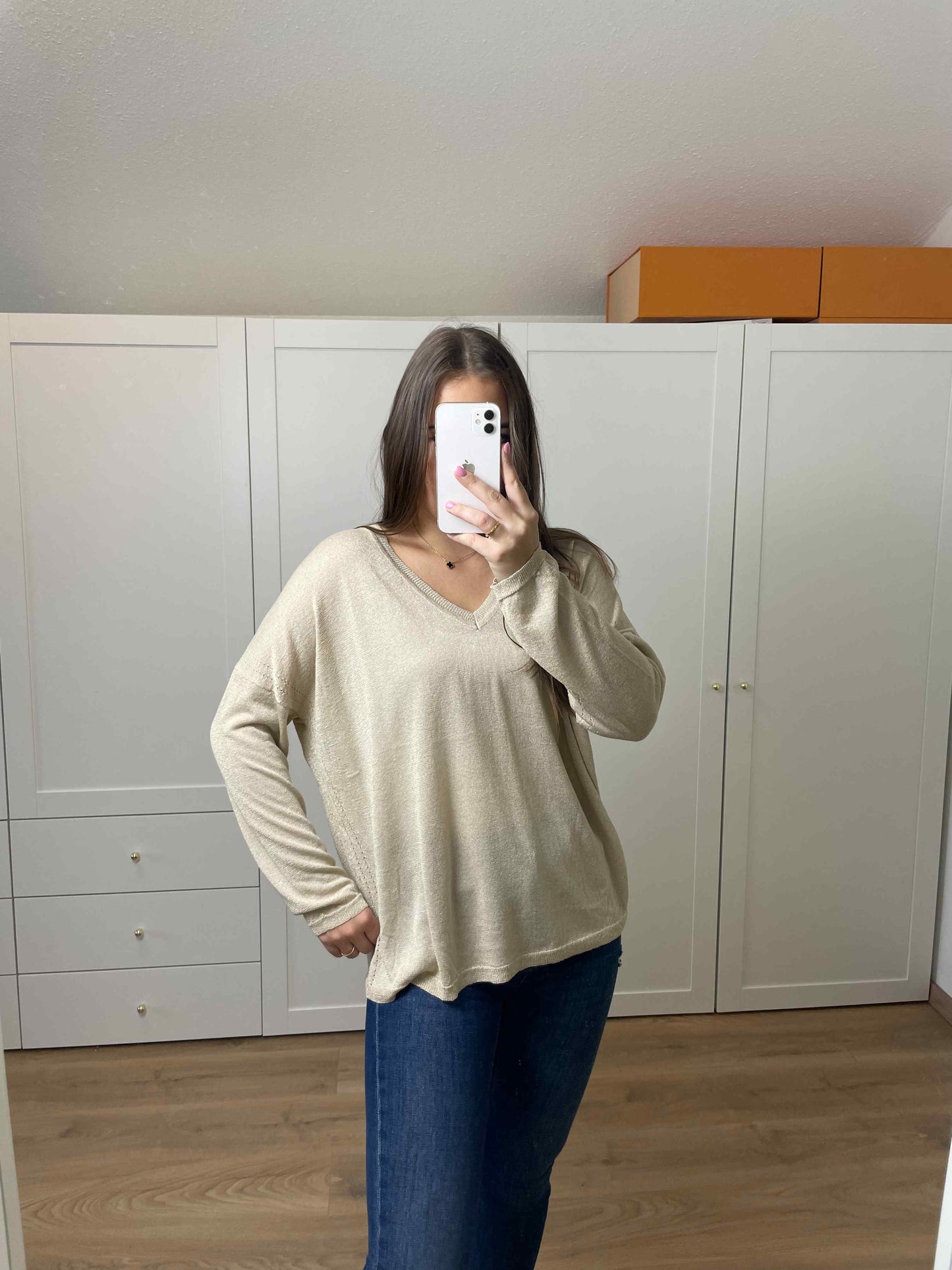 Pullover "Goldi" mit V-Ausschnitt