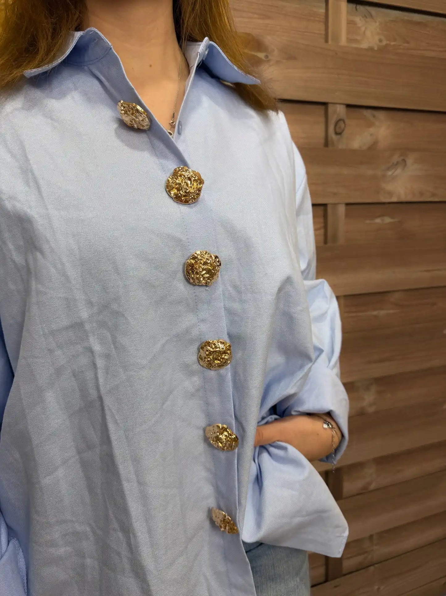 Bluse "Goldknopf" Hellblau