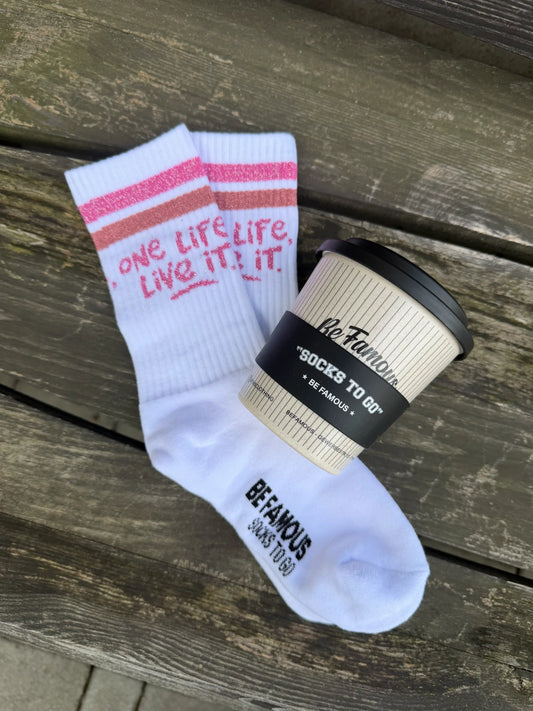 Socken "One Life, live it?"