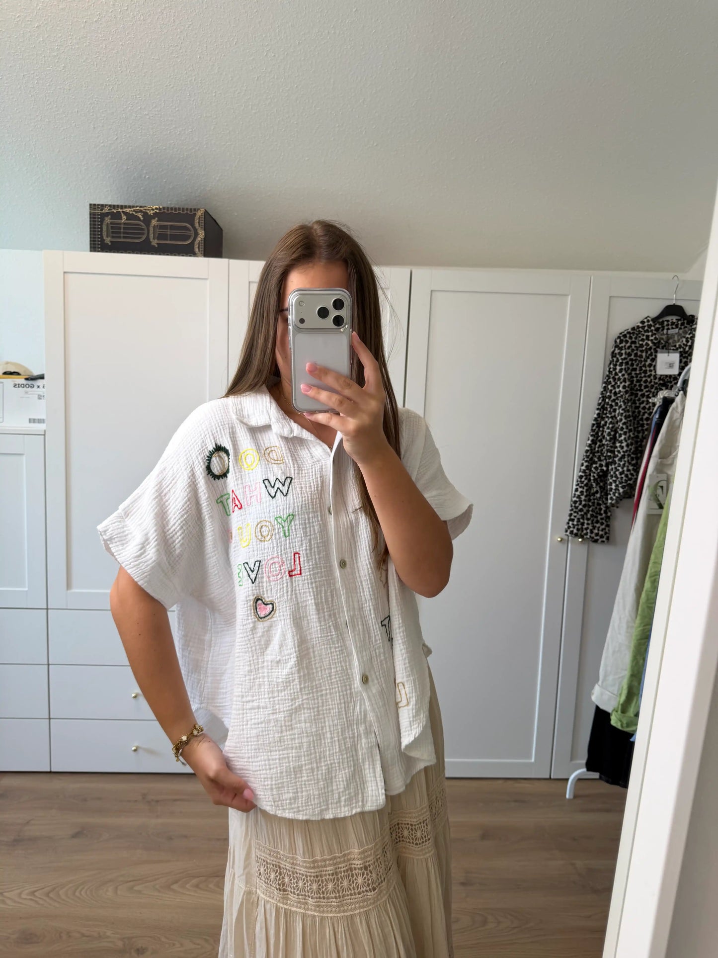 Musselinbluse "Dowhatyolove" Weiß