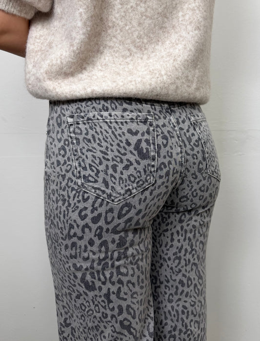 Straight-Jeans "Greyleopard"