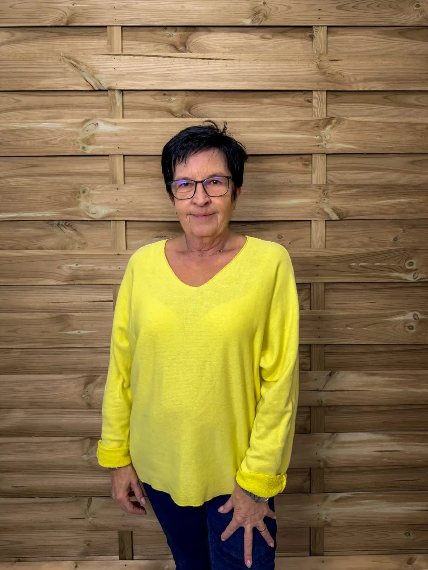 Pullover "Basic Vibes" Gelb