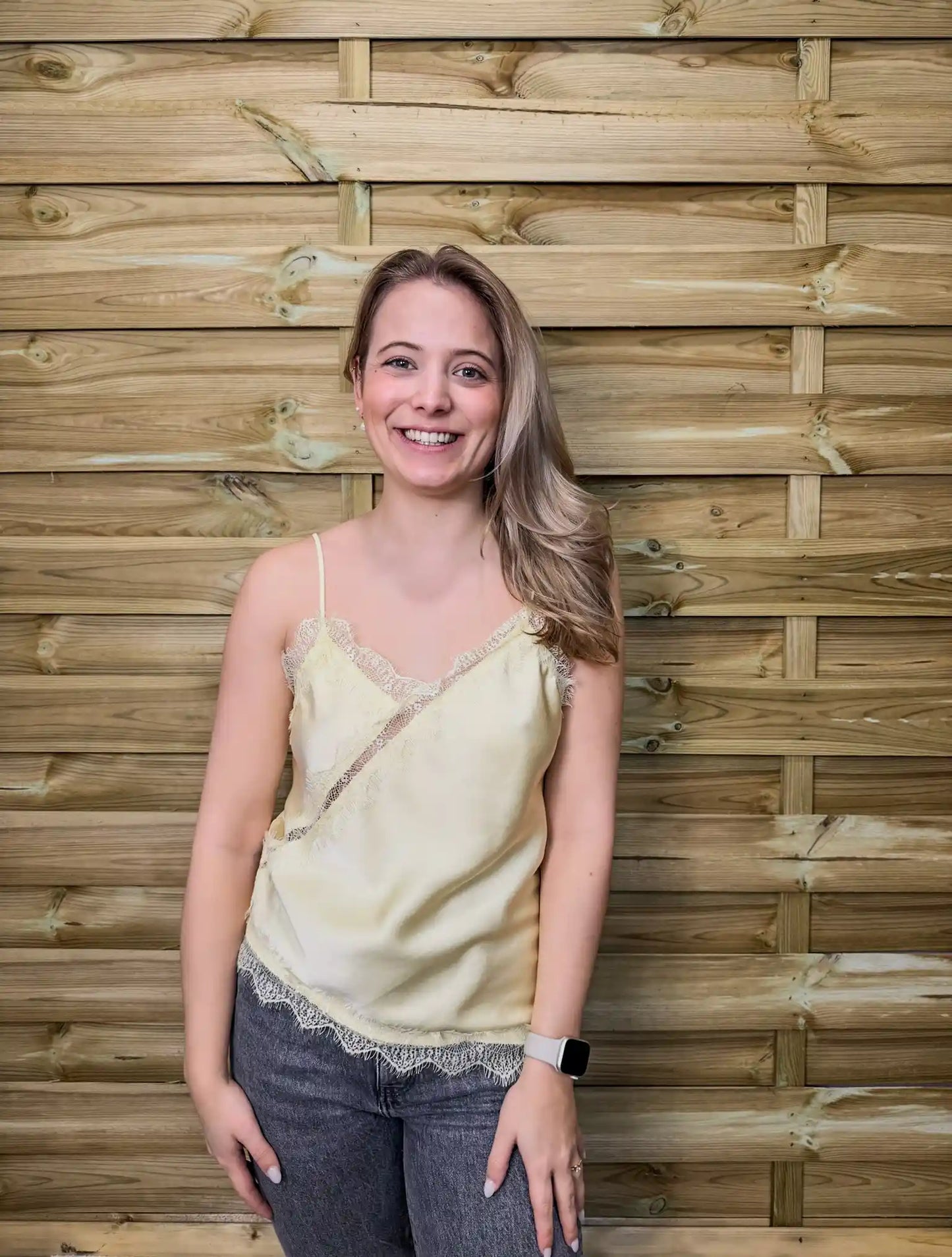 Lace-Top "Leonie" Pastellgelb