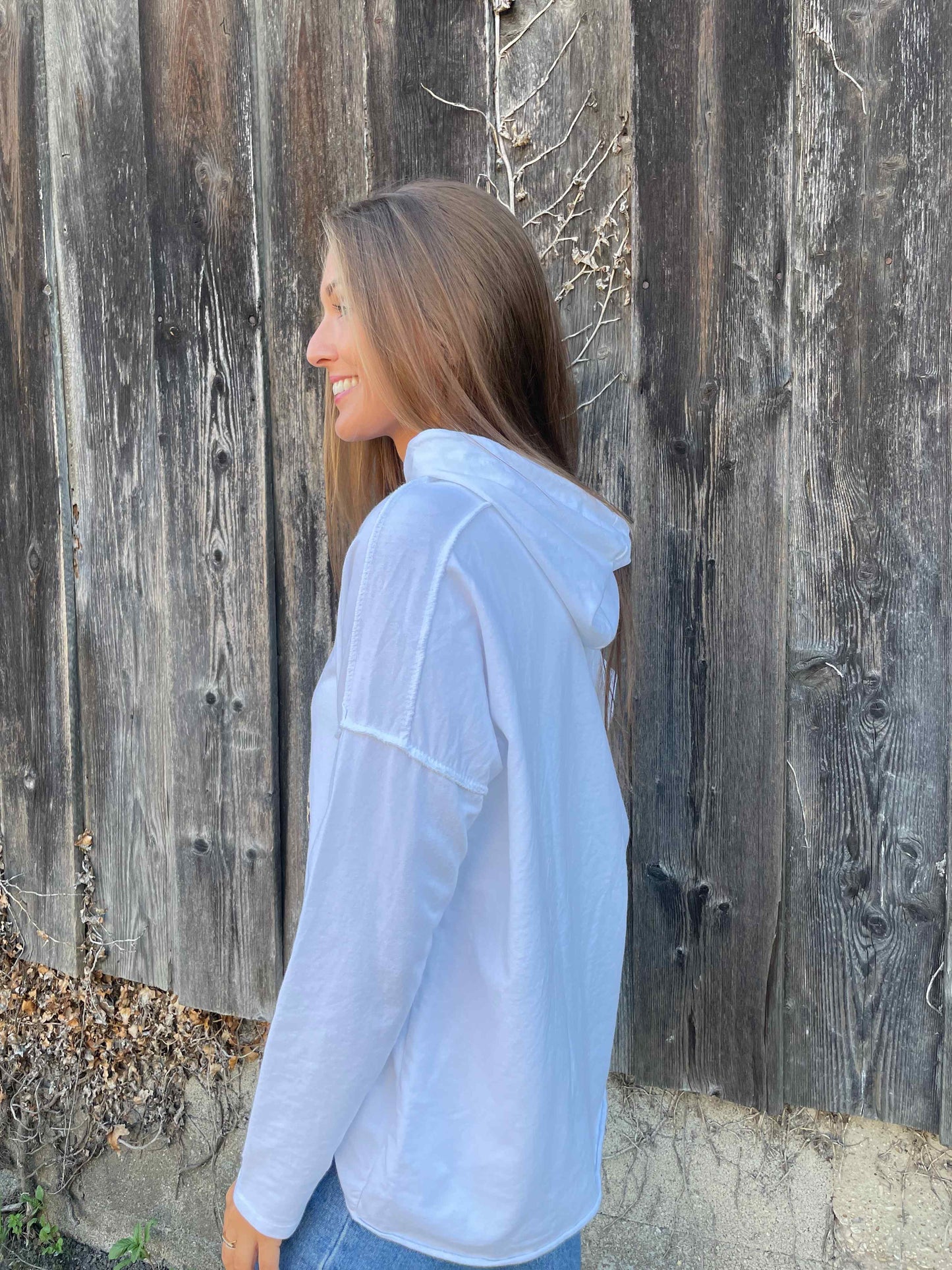 Kapuzenpullover "be happy" Weiß