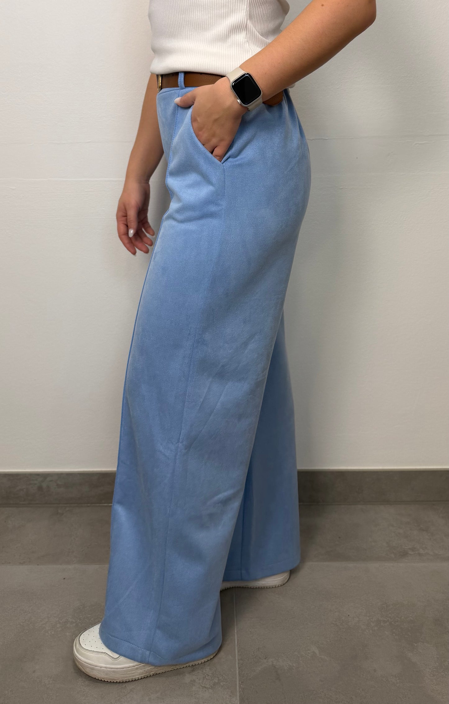 Hose "Line" Hellblau