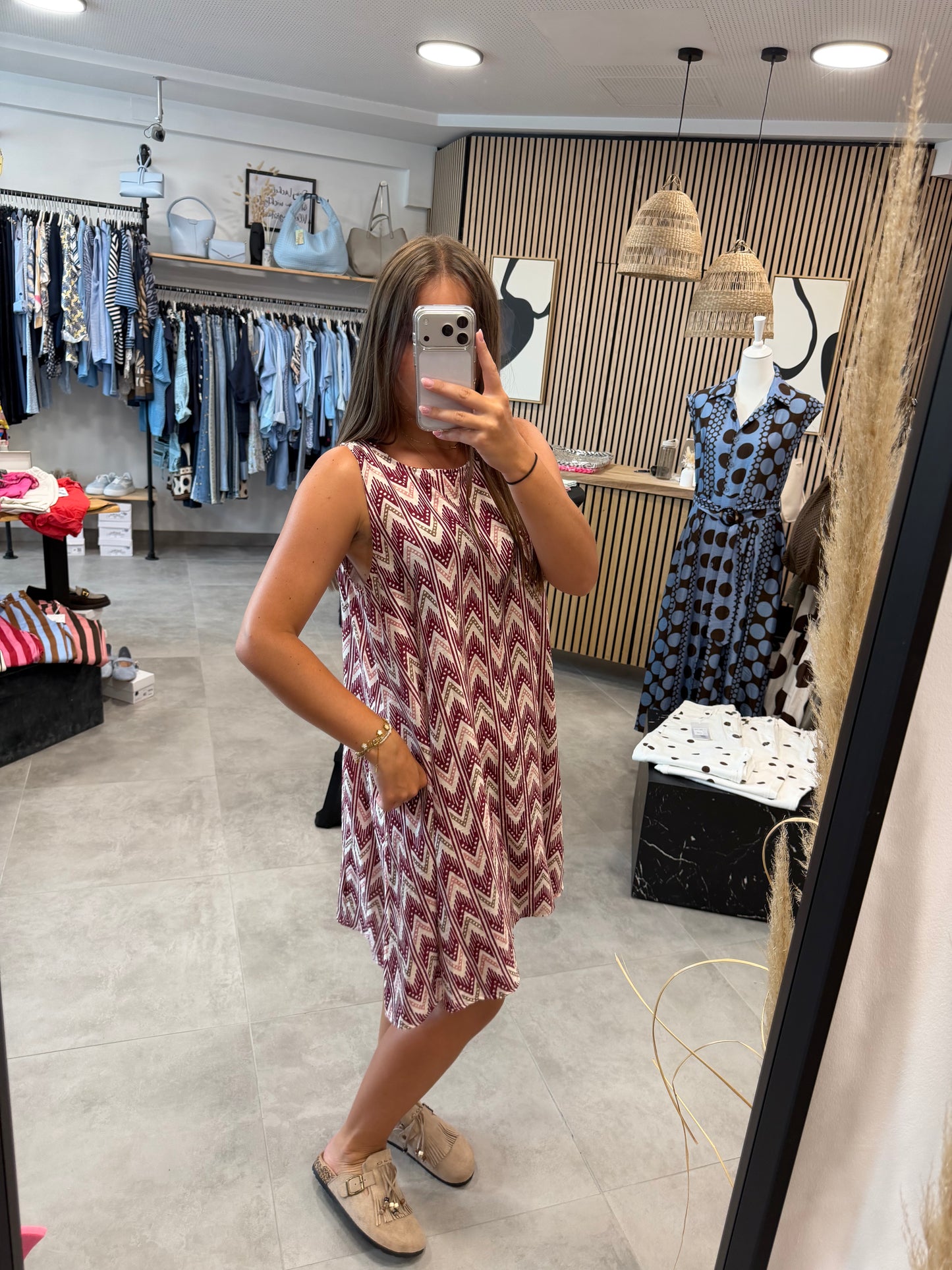 Kleid A-Print "Rot"