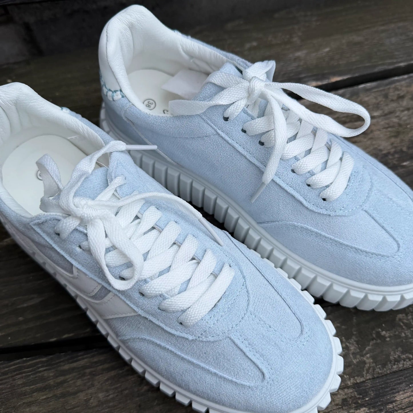 Sneaker "Spring" Hellblau