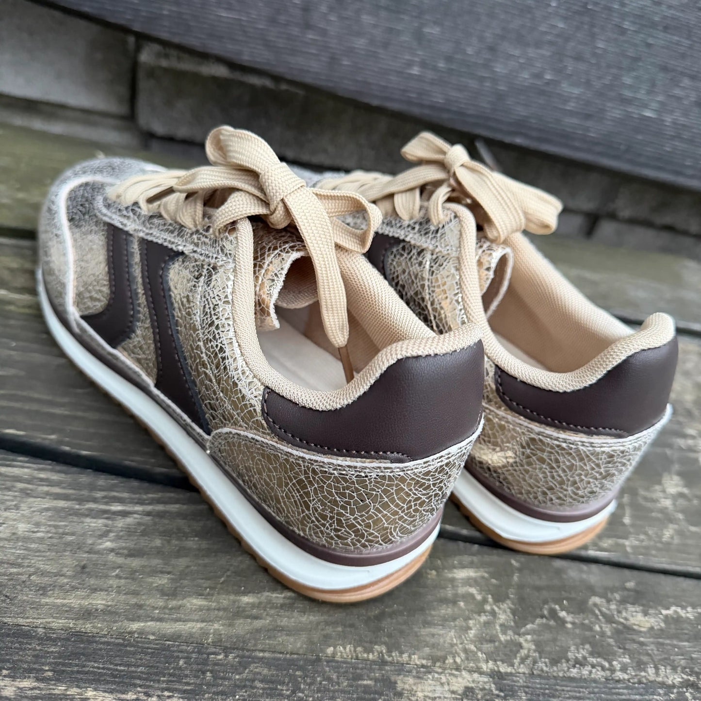 Sneaker "Crackle" Gold